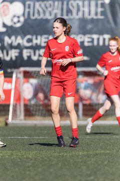 Bild 176 - wBJ Eimsbuettler TV - VfL Wolfsburg : Ergebnis: 1:3